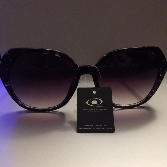 Meet your Posher, Sandra - Picture 3 of 14